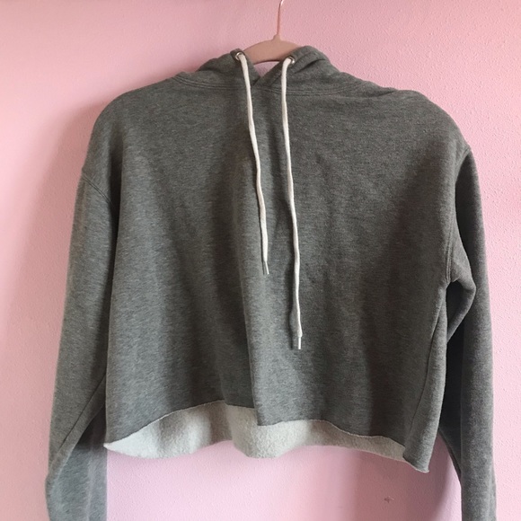 cropped grey hoodie
